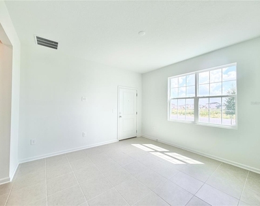 5157 Green Belt Drive - Photo Thumbnail 3