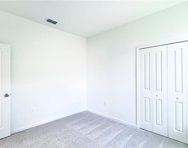 5157 Green Belt Drive - Photo Thumbnail 17