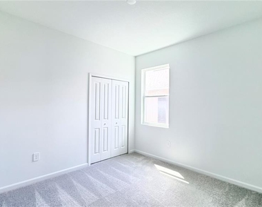 5157 Green Belt Drive - Photo Thumbnail 16