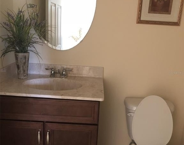 2060 Royal Vista Court - Photo Thumbnail 5