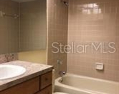 467 Newton Place - Photo Thumbnail 15