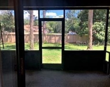 467 Newton Place - Photo Thumbnail 18