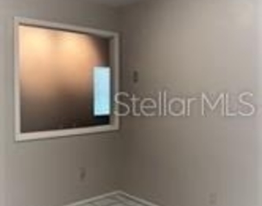467 Newton Place - Photo Thumbnail 8