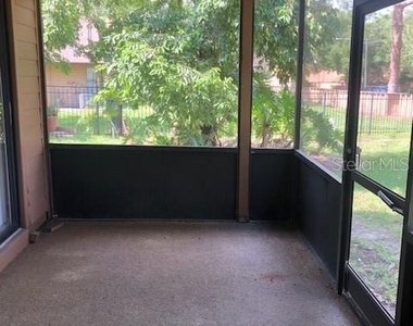 467 Newton Place - Photo Thumbnail 17