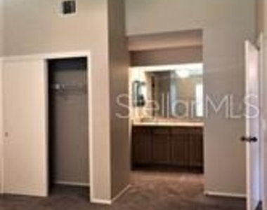 467 Newton Place - Photo Thumbnail 10