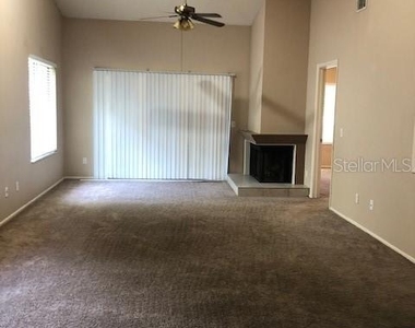 467 Newton Place - Photo Thumbnail 2