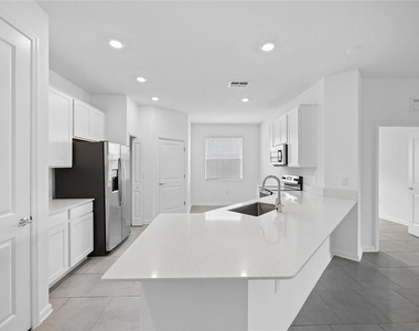 363 Loch Court - Photo Thumbnail 7