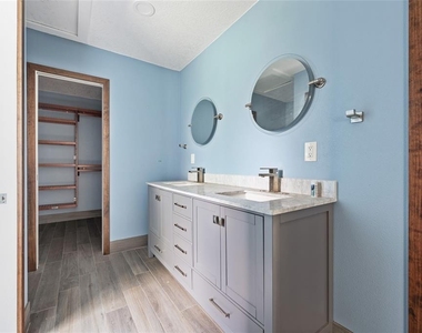 8735 Rancho Court - Photo Thumbnail 4