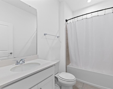 5746 Stockade Boulevard - Photo Thumbnail 8