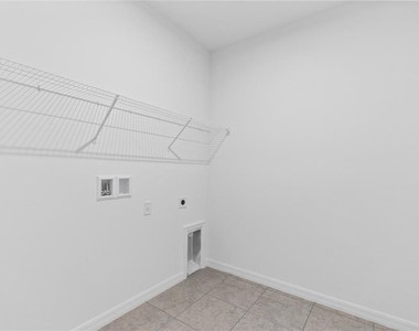 5746 Stockade Boulevard - Photo Thumbnail 15