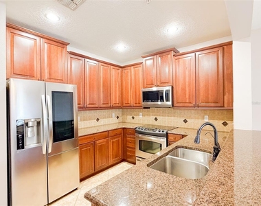5489 Baldwin Park Street - Photo Thumbnail 9