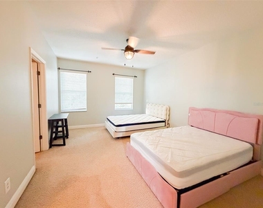5489 Baldwin Park Street - Photo Thumbnail 16