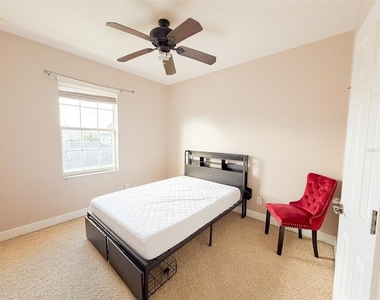 5489 Baldwin Park Street - Photo Thumbnail 25
