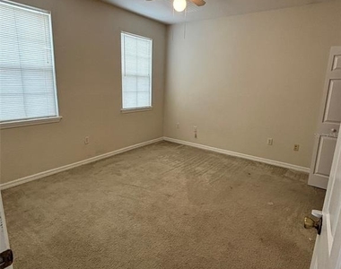 3468 Soho Street - Photo Thumbnail 12