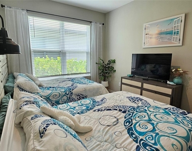 15285 Shady Palms Lane - Photo Thumbnail 49