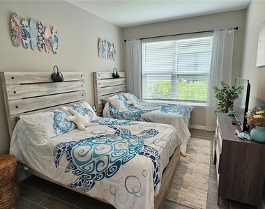 15285 Shady Palms Lane - Photo Thumbnail 48