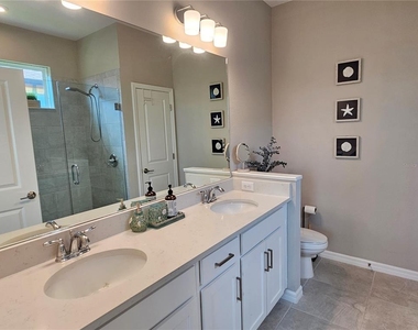 15285 Shady Palms Lane - Photo Thumbnail 44