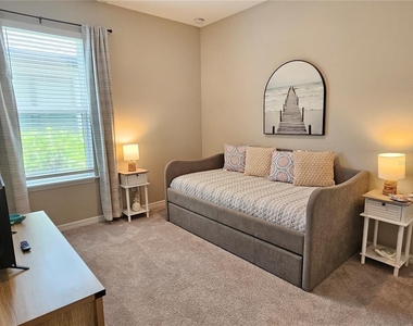 15285 Shady Palms Lane - Photo Thumbnail 56