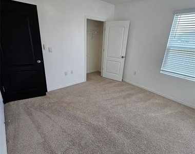 580 Auburn Grove Terrace - Photo Thumbnail 17