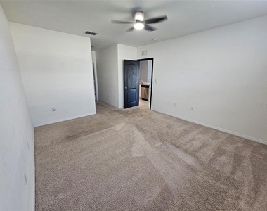 580 Auburn Grove Terrace - Photo Thumbnail 11
