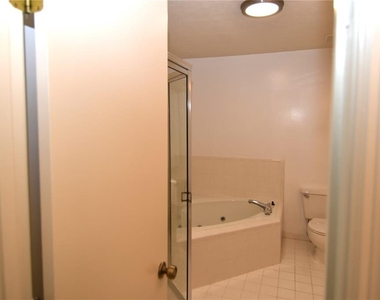 3750 Nw 53rd Road - Photo Thumbnail 13