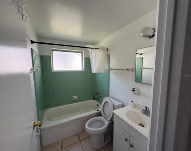 912 Sw 6th Avenue - Photo Thumbnail 3