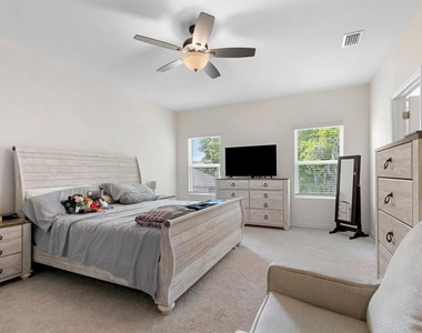 1454 Nw 136th Boulevard - Photo Thumbnail 6