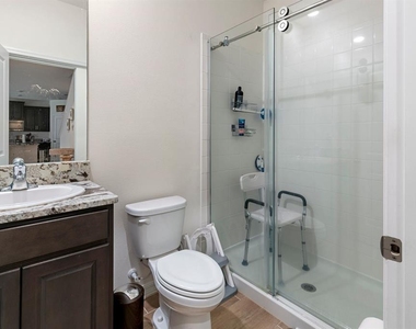1454 Nw 136th Boulevard - Photo Thumbnail 10