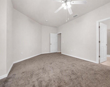 1125 Nw 120th Way - Photo Thumbnail 17