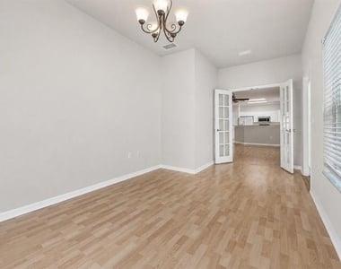 1125 Nw 120th Way - Photo Thumbnail 9