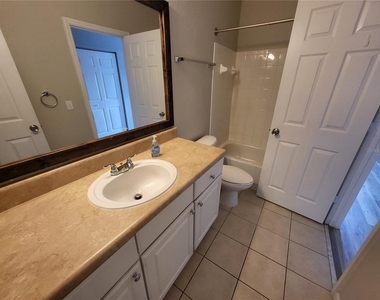 4335 Nw 48th Street - Photo Thumbnail 39