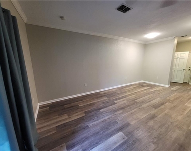 4335 Nw 48th Street - Photo Thumbnail 17
