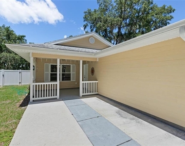 206 E Catawba - Photo Thumbnail 17