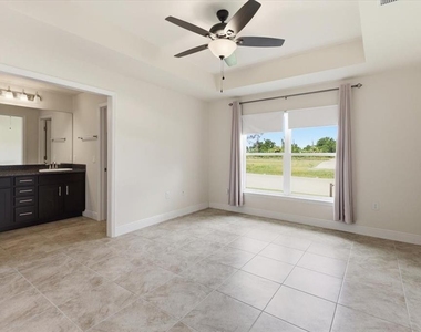 191 W Pine Valley Lane - Photo Thumbnail 11