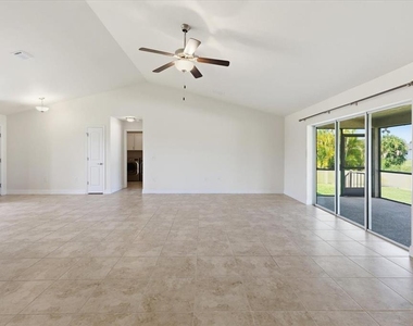 191 W Pine Valley Lane - Photo Thumbnail 9