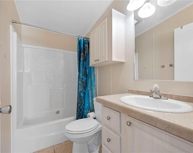 3101 Bamboo Court - Photo Thumbnail 17