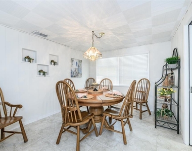 330 Harvey Street - Photo Thumbnail 11