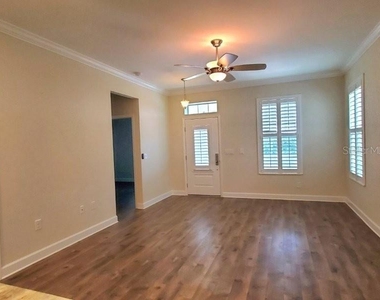 431 W Mckenzie Street - Photo Thumbnail 7