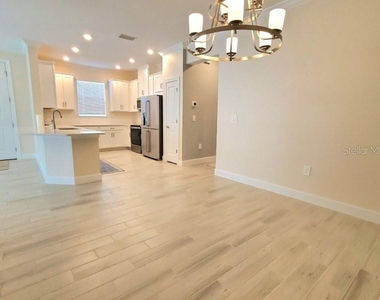 16087 Ivy Ridge Court - Photo Thumbnail 11
