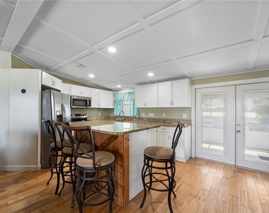 4220 Deltona Drive - Photo Thumbnail 8