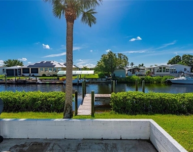 4220 Deltona Drive - Photo Thumbnail 27