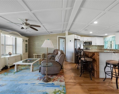 4220 Deltona Drive - Photo Thumbnail 7