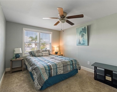 4220 Deltona Drive - Photo Thumbnail 19