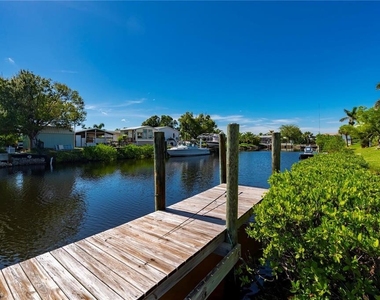4220 Deltona Drive - Photo Thumbnail 29