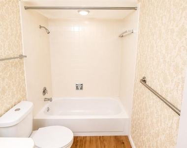 1624 Whitehead Drive - Photo Thumbnail 17