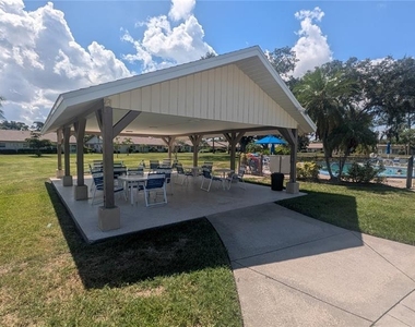 1624 Whitehead Drive - Photo Thumbnail 23