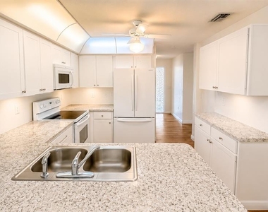 1624 Whitehead Drive - Photo Thumbnail 2