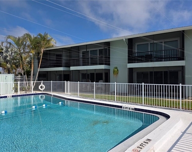2566 Gary Circle - Photo Thumbnail 39
