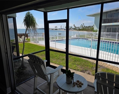 2566 Gary Circle - Photo Thumbnail 35