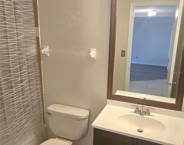 6033 34th Street W - Photo Thumbnail 14